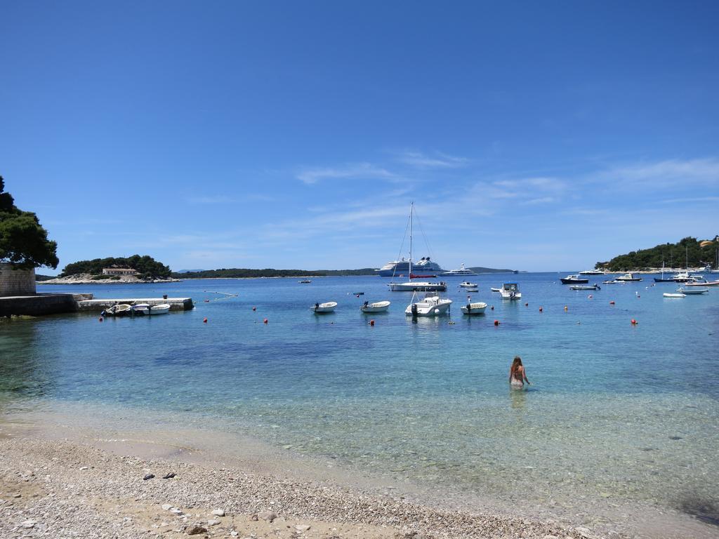 Apartments Luma Hvar Town Exterior photo